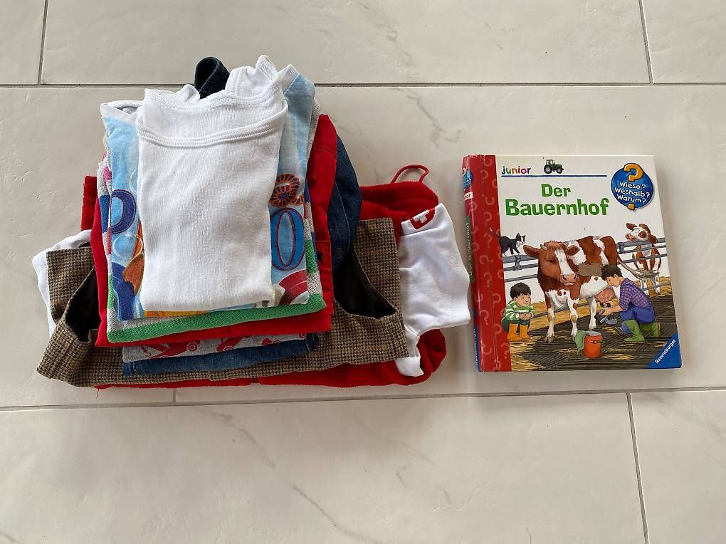 Lotti & Set di vestiti: Kleiderpaket in Grösse 80 – Usato da Wagen venduto da 20Ricola18