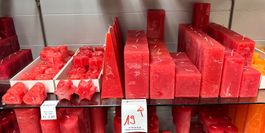 019 Posten Raureif Kerzen erdbeerrot aus Liquidation