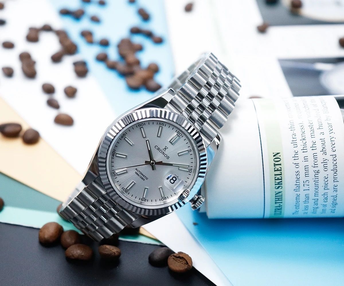 Orologi: Montre Automatique Cronos Datejust – Nuovo e nell'imballaggio originale da Bottens venduto da 2Lens 9