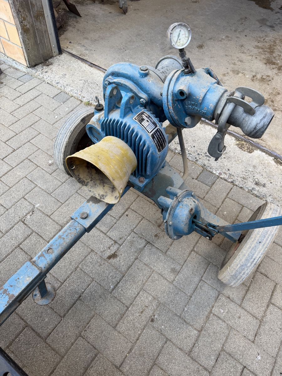 Pompe & Parti di ricambio: Pumpe – Usato da Maisprach venduto da Graf711 2