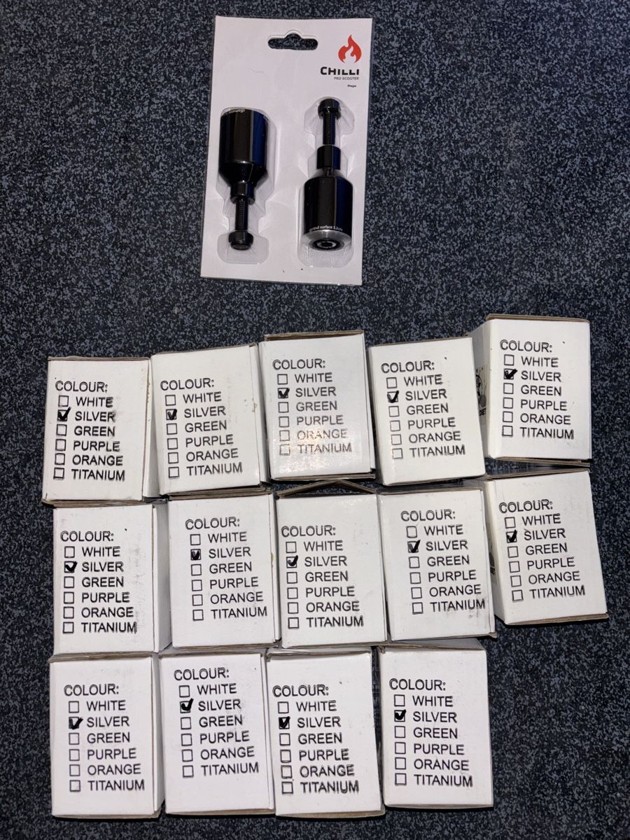 Scooter: Chilli Pegs Rocket Black und 14 Scooter MX Headset – Nuovo e nell'imballaggio originale da Rudolfstetten venduto da KerstinB01 2