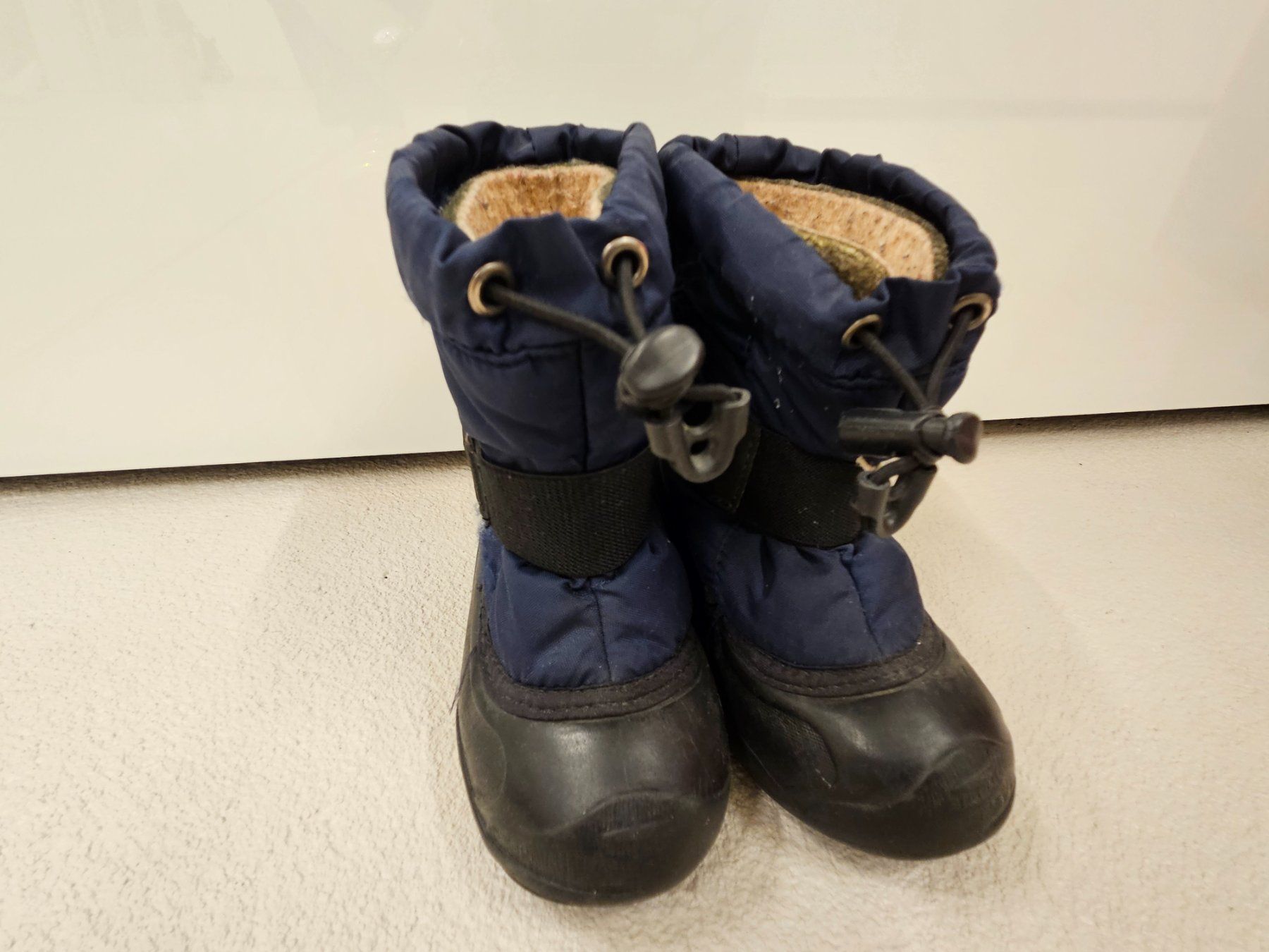 Scarpe per ragazzi: Kamik Winterstiefel Gr. 7 (Gr. 24) – Usato da Herrliberg venduto da Jummi 5