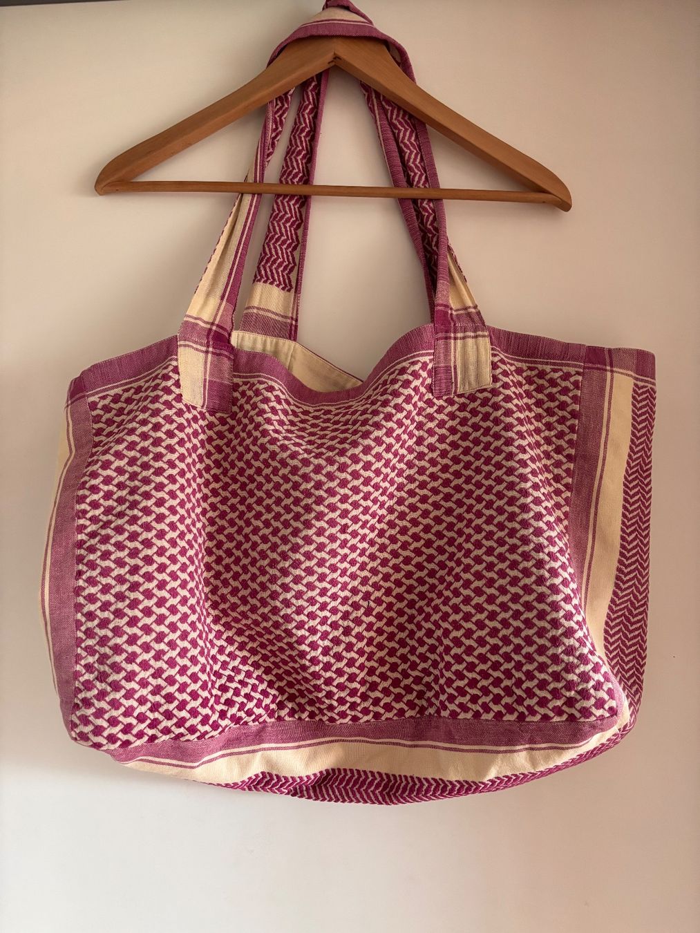 Borse da donna: Summery Copenhagen Strandtasche pink – Usato da Bennau venduto da Fury3 2