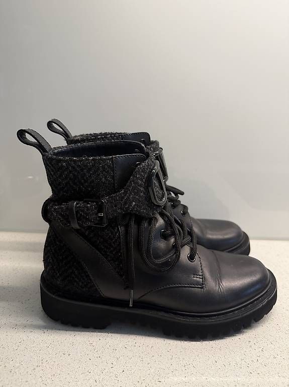 Scarpe da donna: Valentino Boots – Usato da Wallisellen venduto da MaraG91 1
