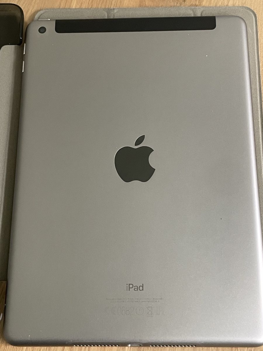 Apple Tablet PC: Apple iPad 5 wie neu, – Usato da Luzern venduto da M.Ai 2