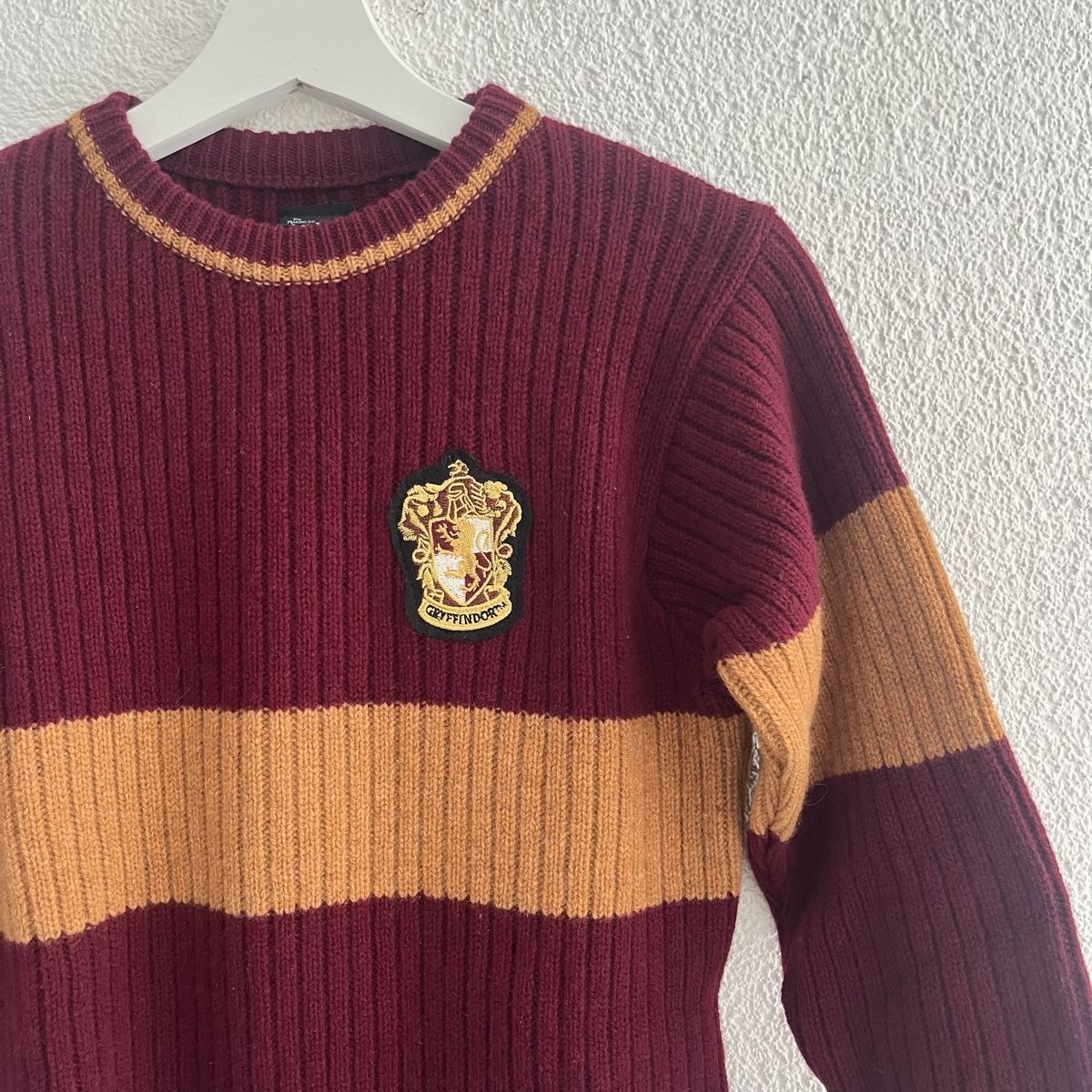 Maglioni & Felpe: Harry Potter Gryffindor Pullover – Nuovo (secondo la descrizione) da Spiez venduto da sophiiiiemariie4
