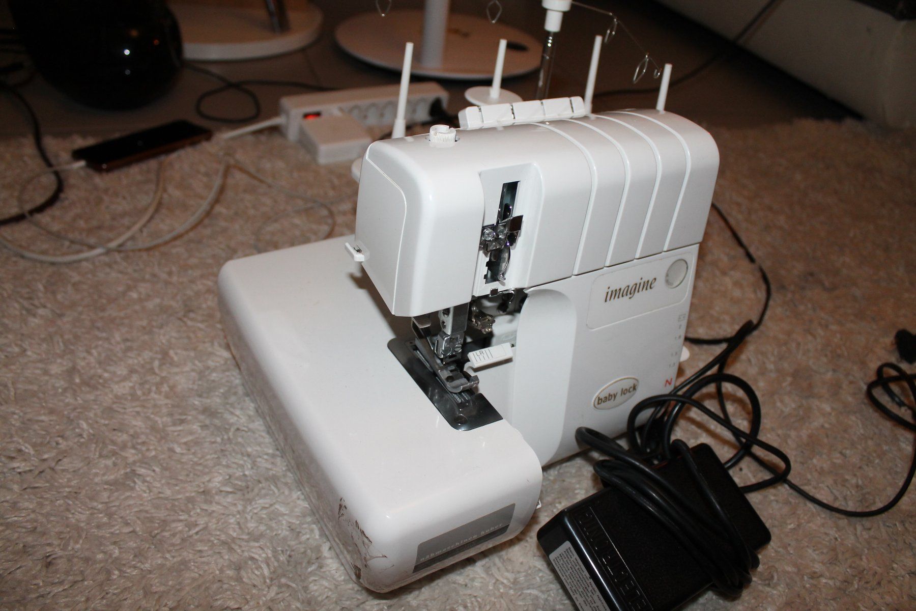 Macchine da cucire: BabyLock Imagine- Overlock Seger – Usato da Ebikon venduto da nic_5htr 2