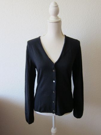 Strickjäggli Allude, dunkelblau, Top Zustand!