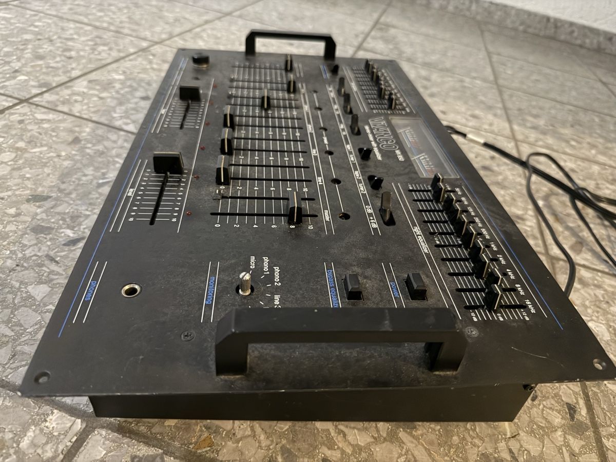 Platines de mixage: Vivanco MX850 Mixer mit Equalizer  – D'occasion à Jona par bru_x2jt 3
