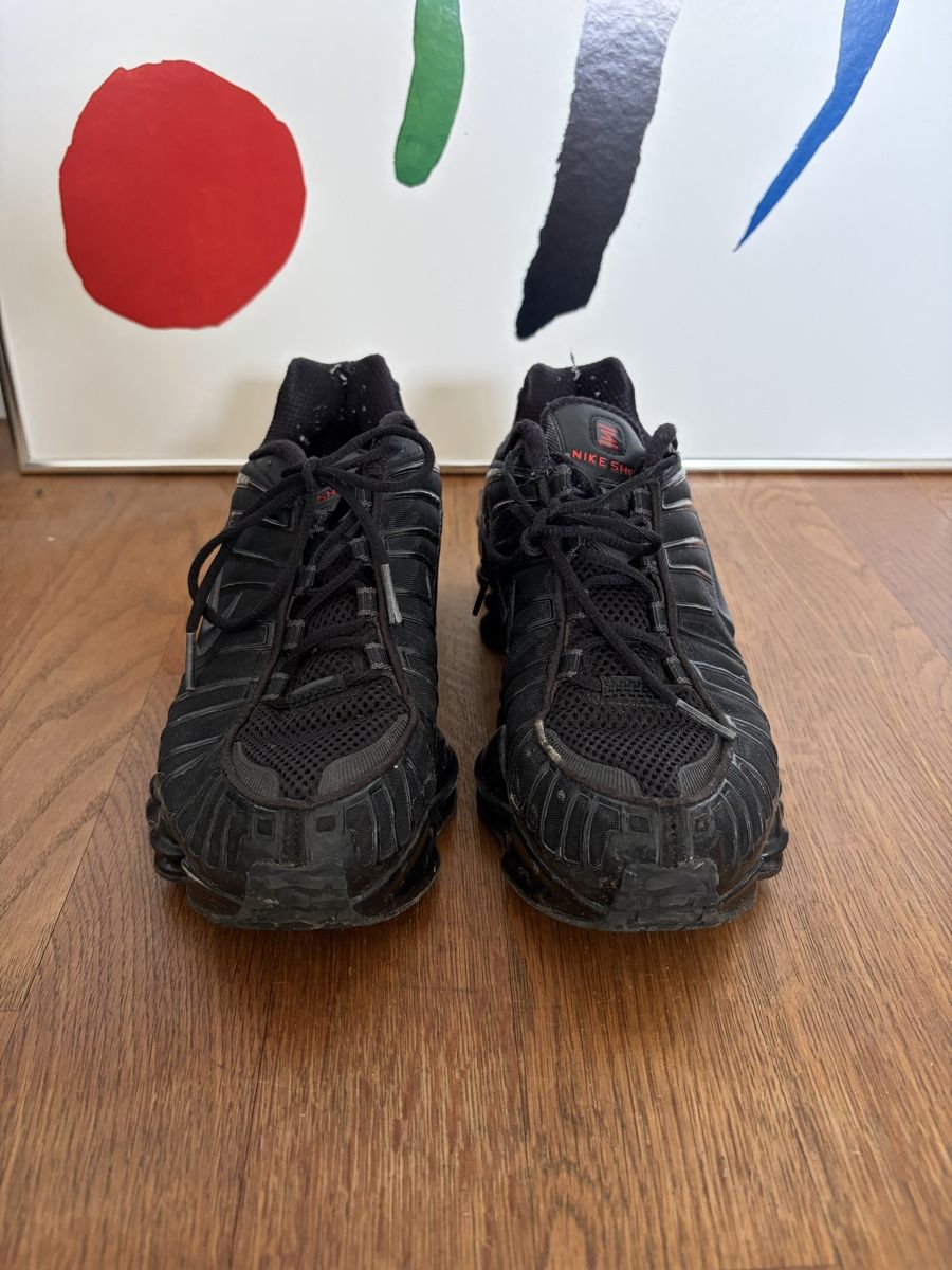 Nike Scarpe da uomo: Nike Shox Sneaker – Usato da Luzern venduto da THINGS-11 1