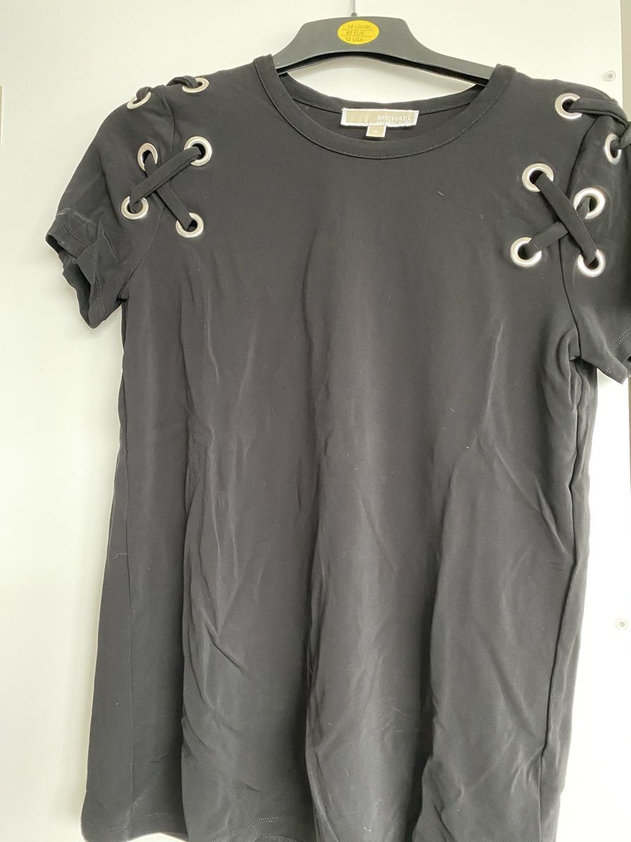 Michael Kors T-shirt: T-shirt – Nuovo e nell'imballaggio originale da Grand-Lancy venduto da Didine015 1