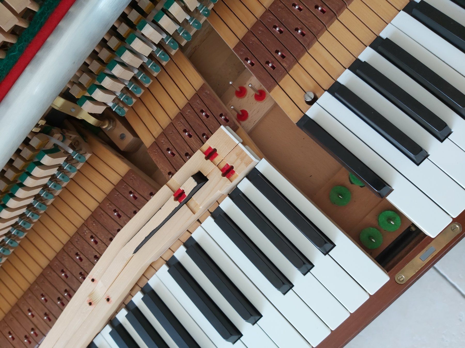 Strumenti musicali: Piano Hoffmann 108 mit Garantie – Usato da Stalden (Sarnen) venduto da chr_s5xx 9