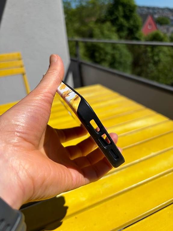 Cover & Protezioni schermo: iPhone 13 Hülle / Case von Burga mit Blumen – Usato da Zürich venduto da shaymay 3
