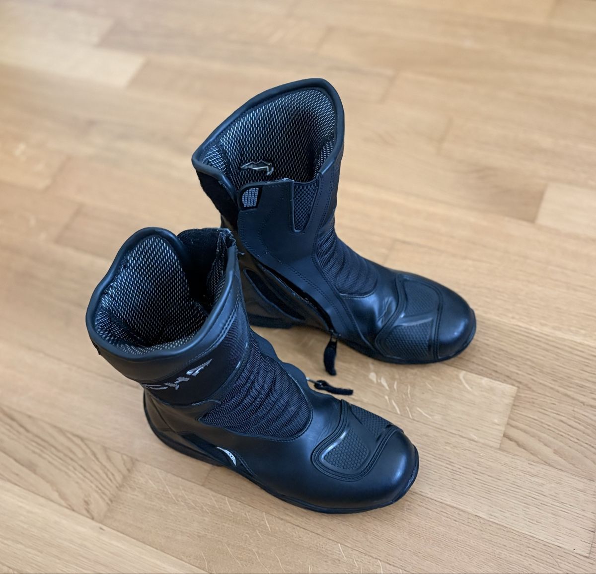 Herrenschuhe: Motorradstiefel Richa Gr. 40 - neuwertig – Gebraucht aus Breitenbach von holla_die_waldfee 1