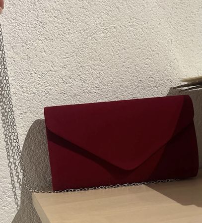 Elegante rote Samt Clutch/ Tasche mit Kette