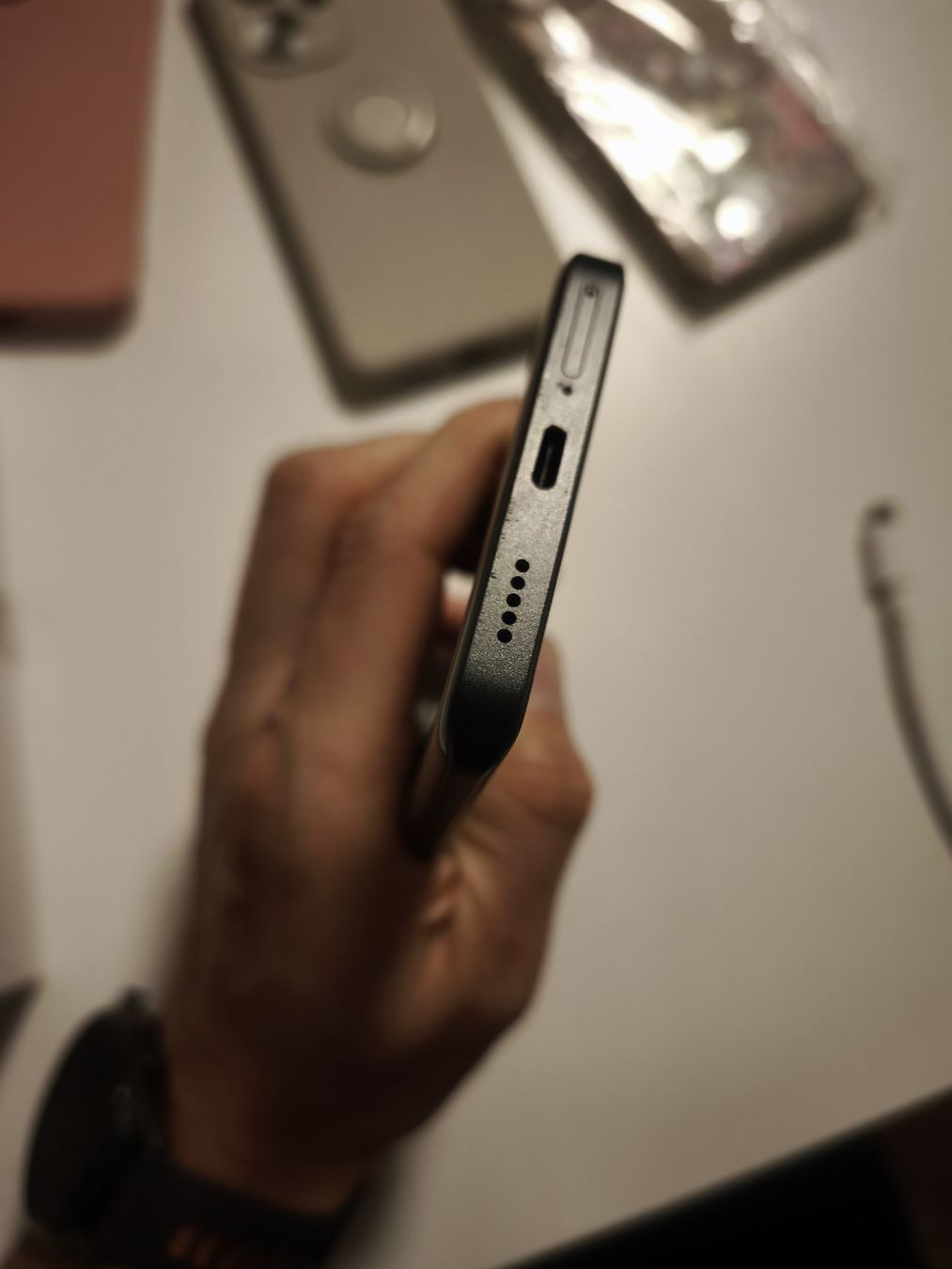 Xiaomi Telefoni cellulari / Smartphones: Xiaomi Redmi Note 13 pro+ Schwarz  – Usato da Murten venduto da pla_j9qh 6