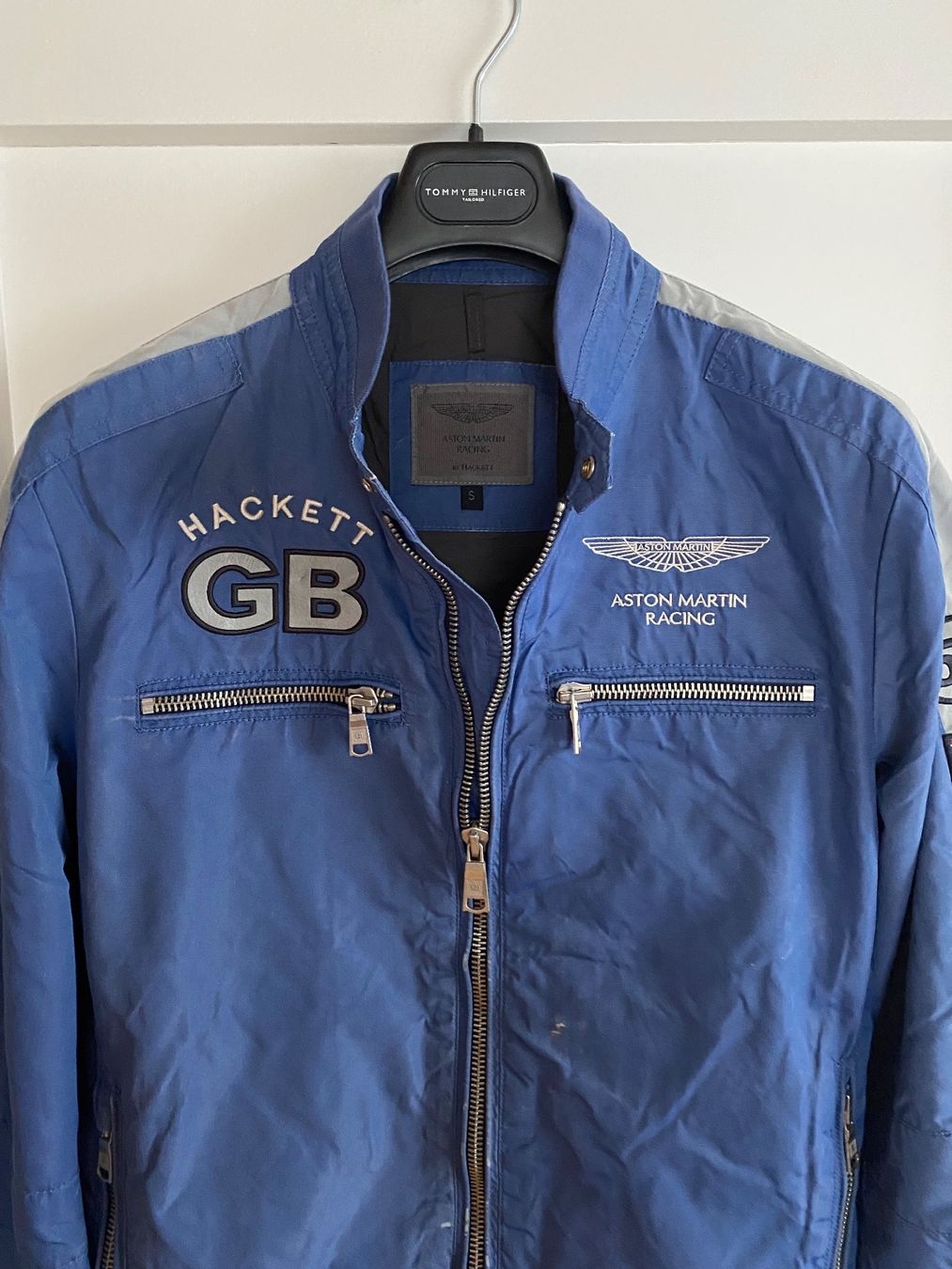 Hackett Jacken: Jacke Aston Martin Racing by Hackett – Gebraucht aus Wattwil von edel88 1