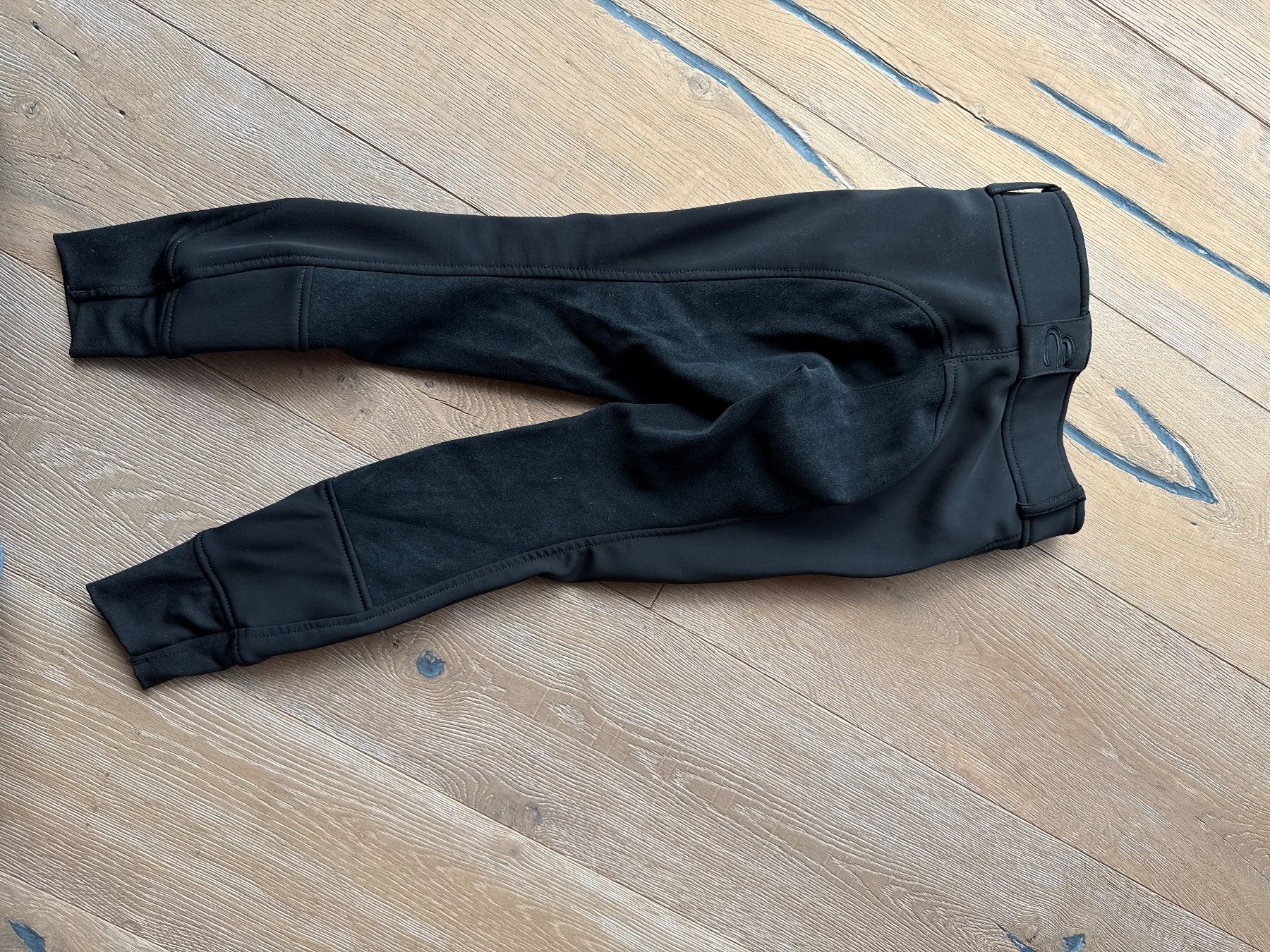Felix Bühler Pantaloni: Equilibre Reithose Gr. 128 – Usato da Himmelried venduto da Dievole 1