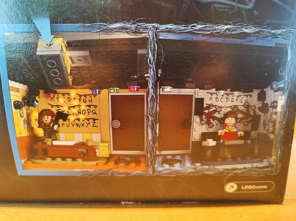 Lego Baukästen: Lego 75810 Stranger Things The  Upside Down – Neu und originalverpackt aus Lenzburg von Julienvermeulen 2