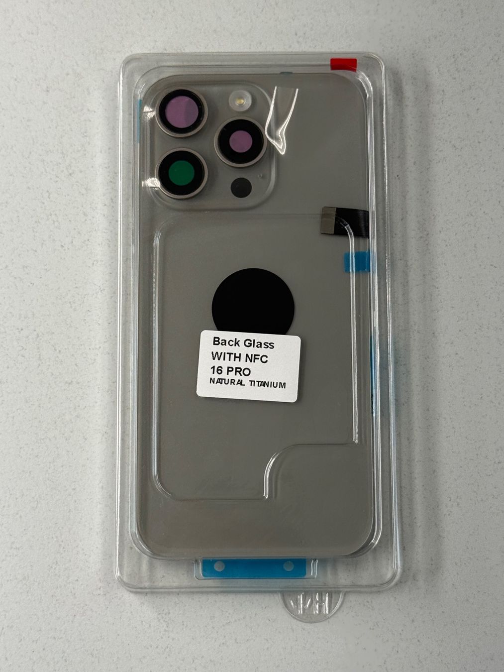 Apple Telefoni cellulari / Smartphones: Vitre Arrière pour iPhone 16 Pro avec NFC | Flash – Nuovo e nell'imballaggio originale da Zug venduto da ElPhone 2