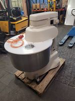zu verkaufen: Spiral- Teigknetmaschine Boku