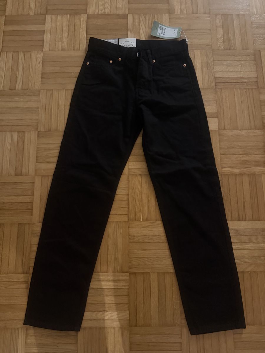 H&M Jeans: H&M Relaxed Gr. 28/30 – Nuovo e nell'imballaggio originale da Wetzikon ZH venduto da tuna83 1
