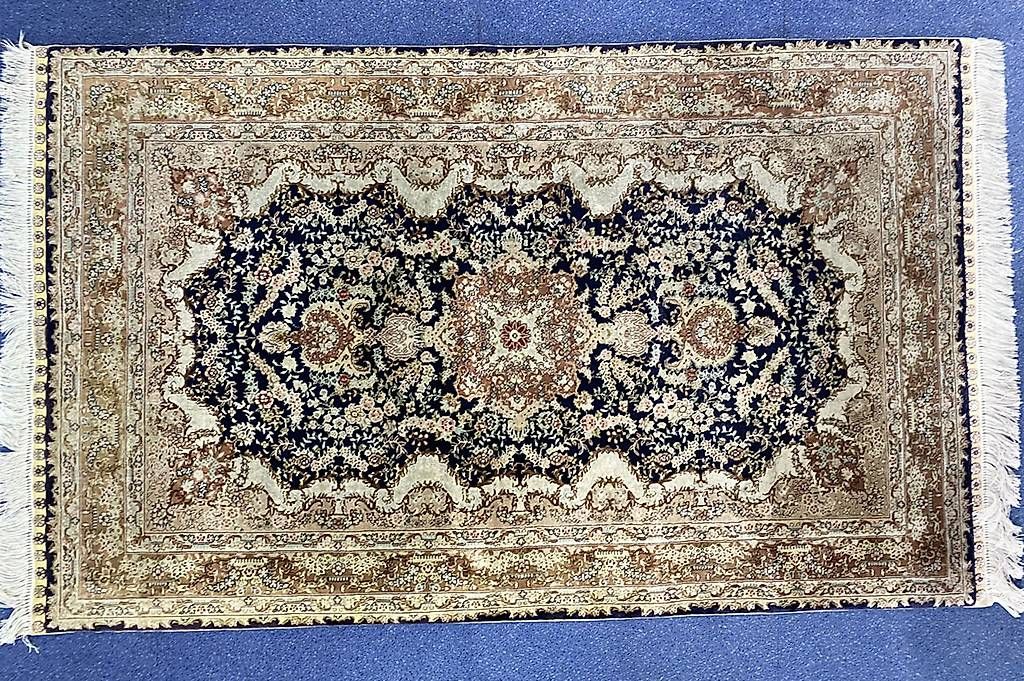 Tappeti: Seidenteppich - Türkischer Hereke Teppich aus Seide – Usato da Ballwil venduto da ClassicGallery 5