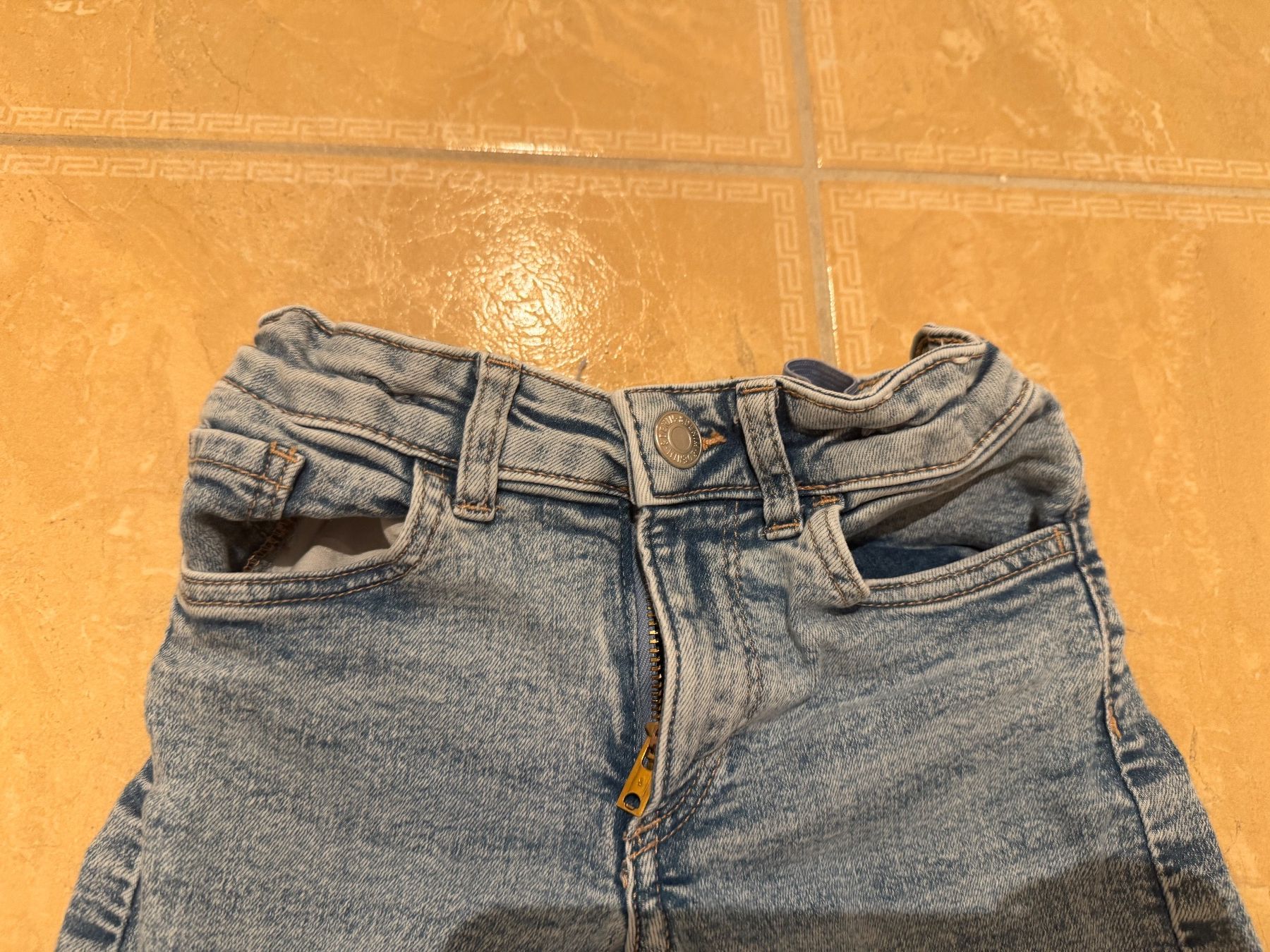 H&M Pantaloni: H&M coole Jeans, 6J 116 – Usato da Klingnau venduto da Markus14 2