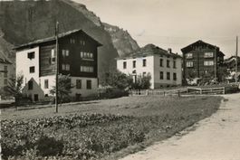 Randa   VS  -   Dorfpartie         um 1950