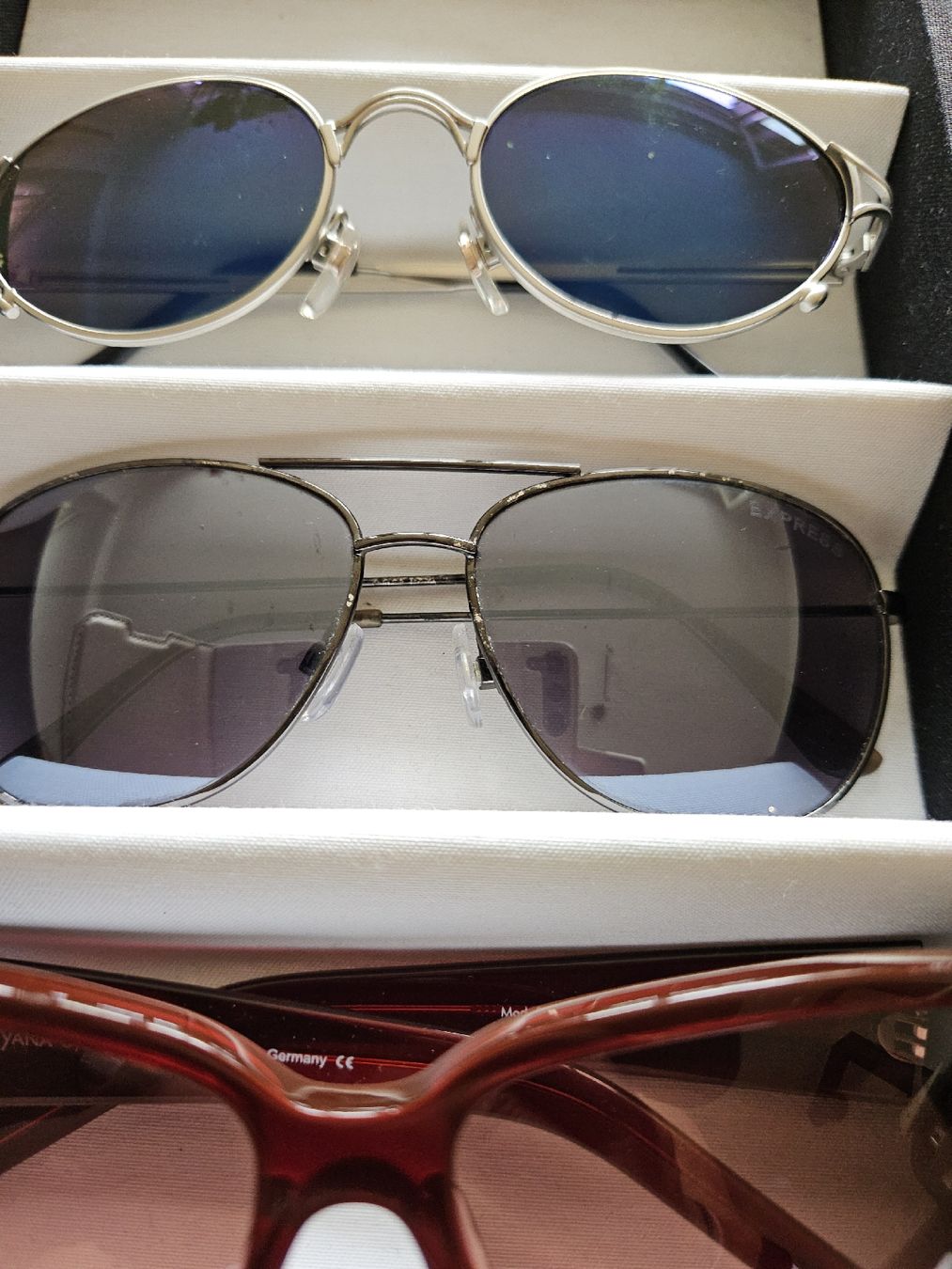Lunettes & Verres: Sonnenbrillen Set 5 Stück gemischt – D'occasion à Urdorf par Colina 2
