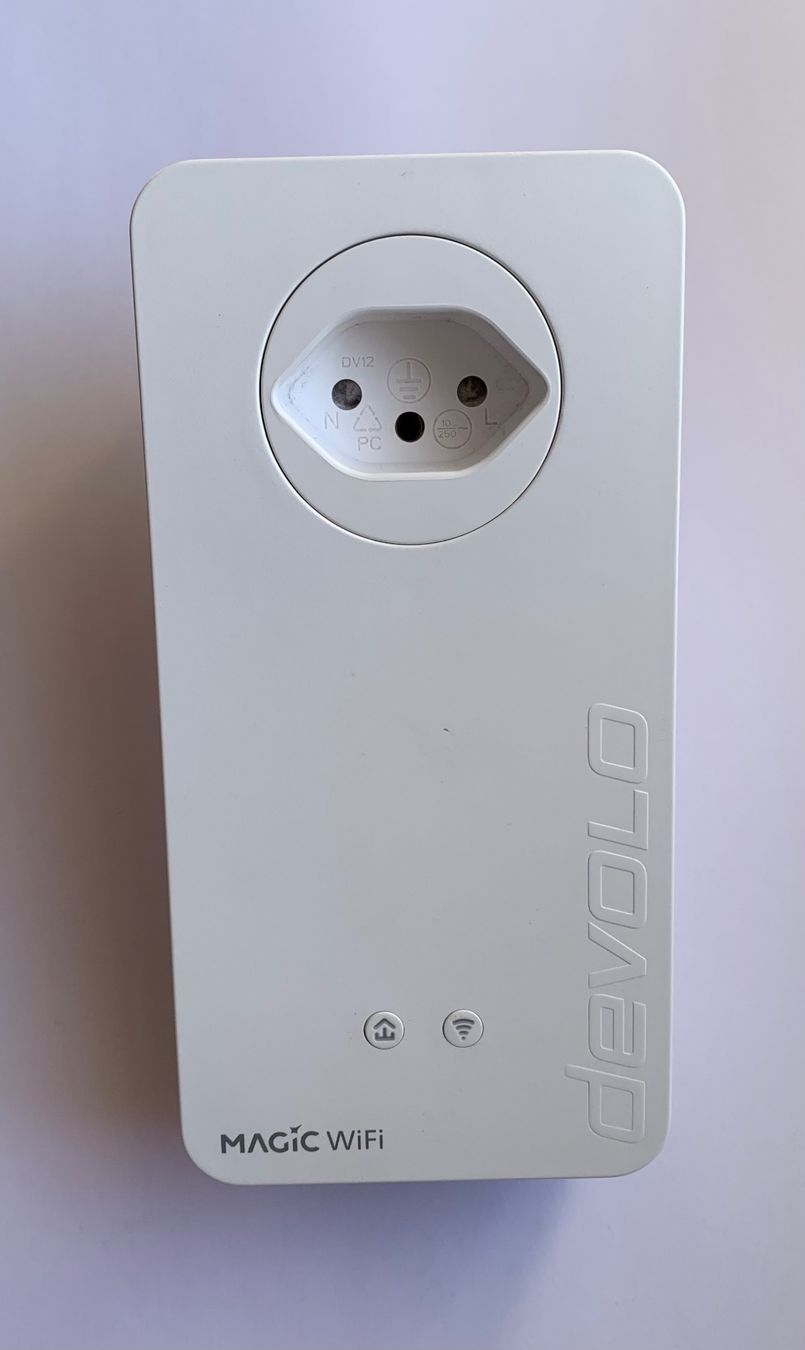 Devolo WiFi: Develo Magic 1 WIFI 2-1 Repeater – D'occasion à Zürich par Apache4