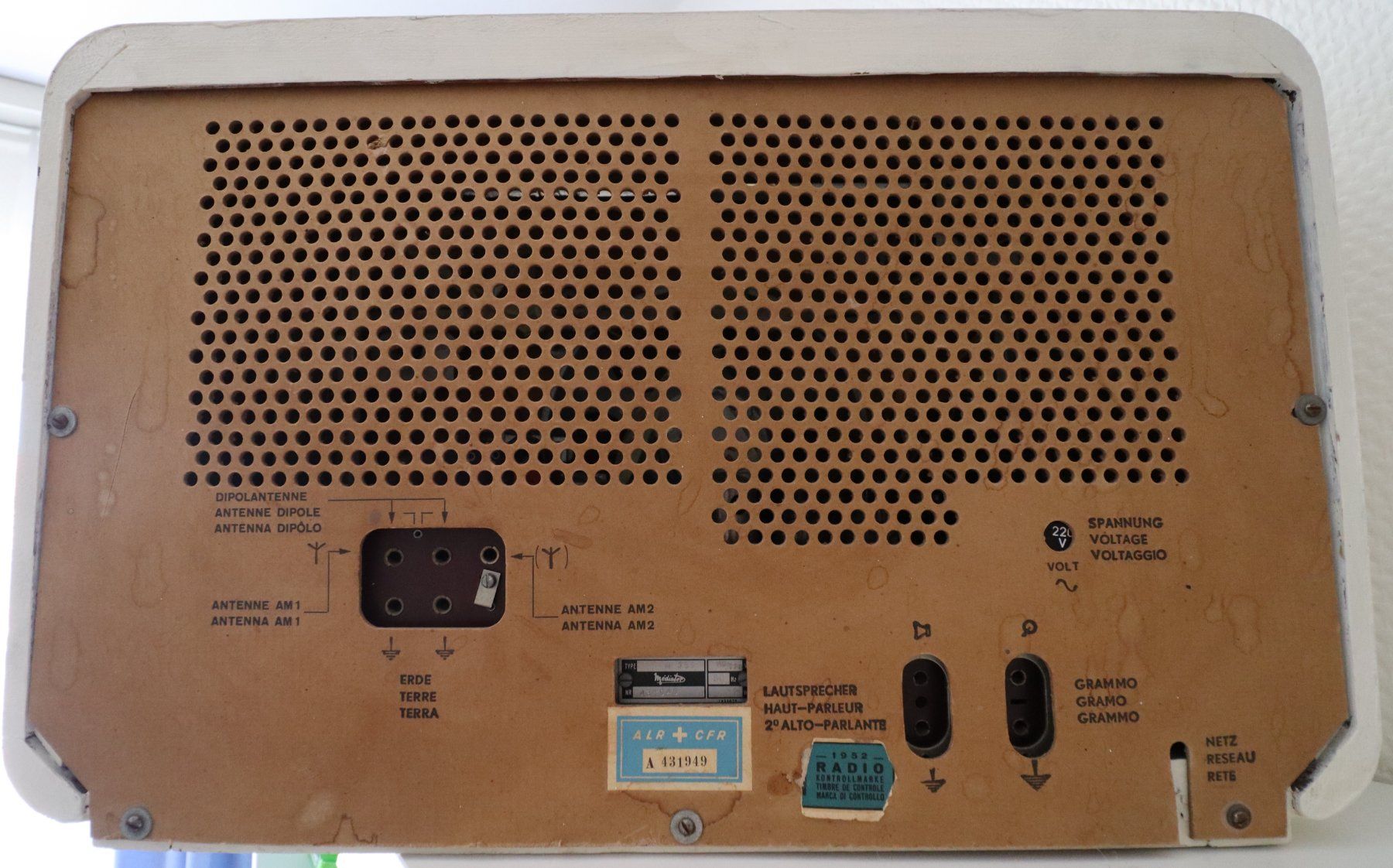 Radios: Radio Deko – D'occasion à Hagendorn par and_f6dj 1