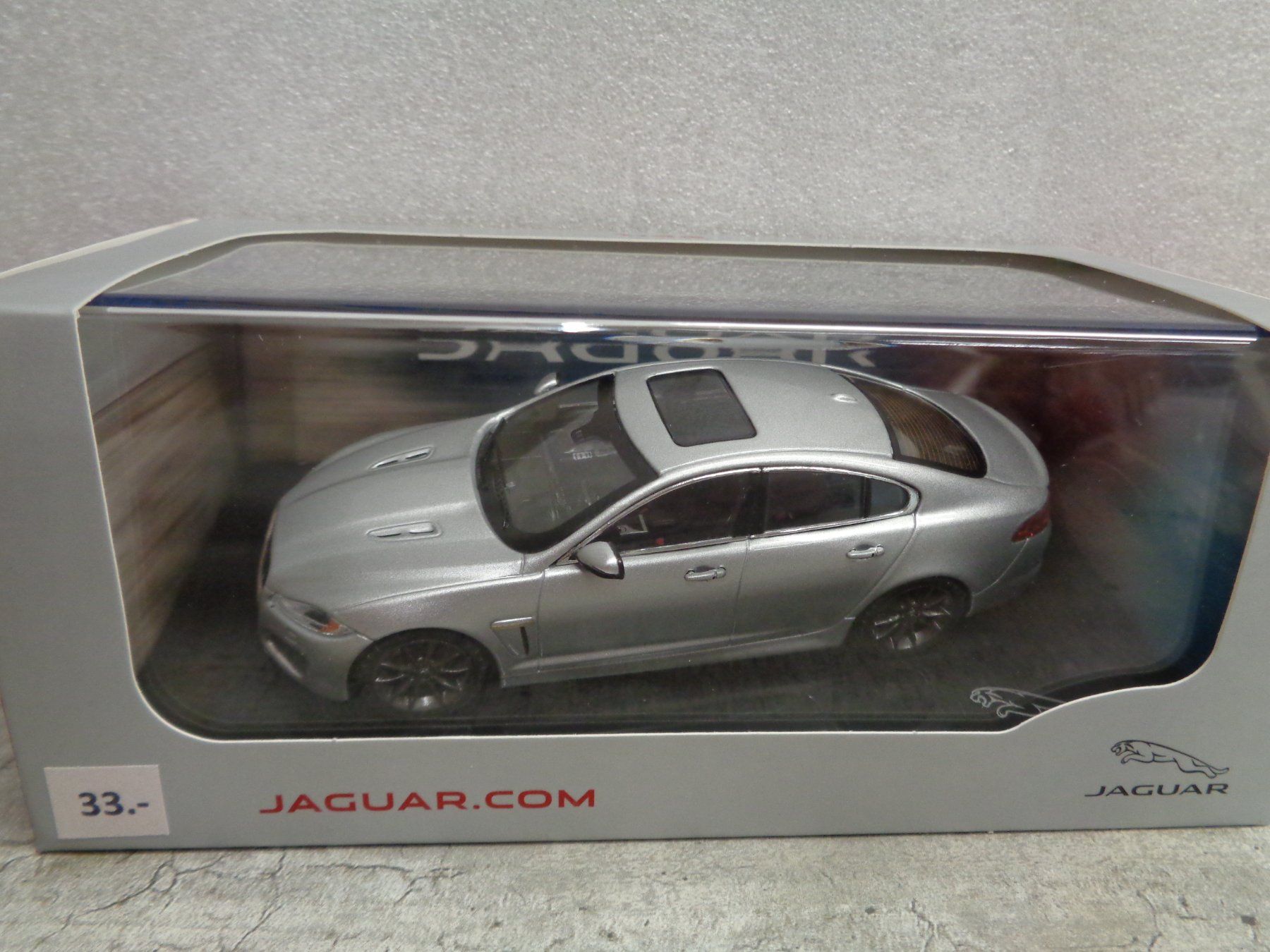 Jaguar Modellini d'auto: Ixo 1:43 Jaguar XFR – Nuovo e nell'imballaggio originale da Reconvilier venduto da rallycar