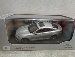 Ixo 1:43 Jaguar XFR