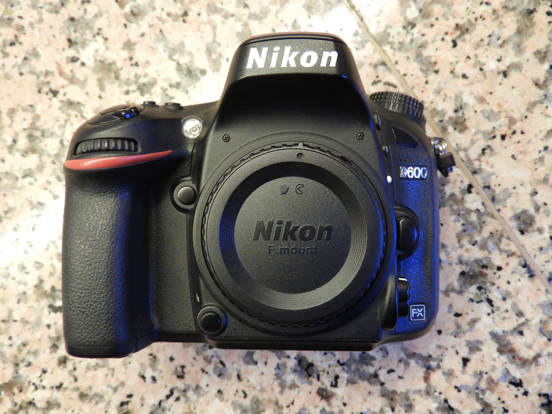 Nikon Fotocamera: Nikon D600 BODY----- ------- NEUWERTIG – Nuovo (secondo la descrizione) da Eglisau venduto da EGLISAU1960 2