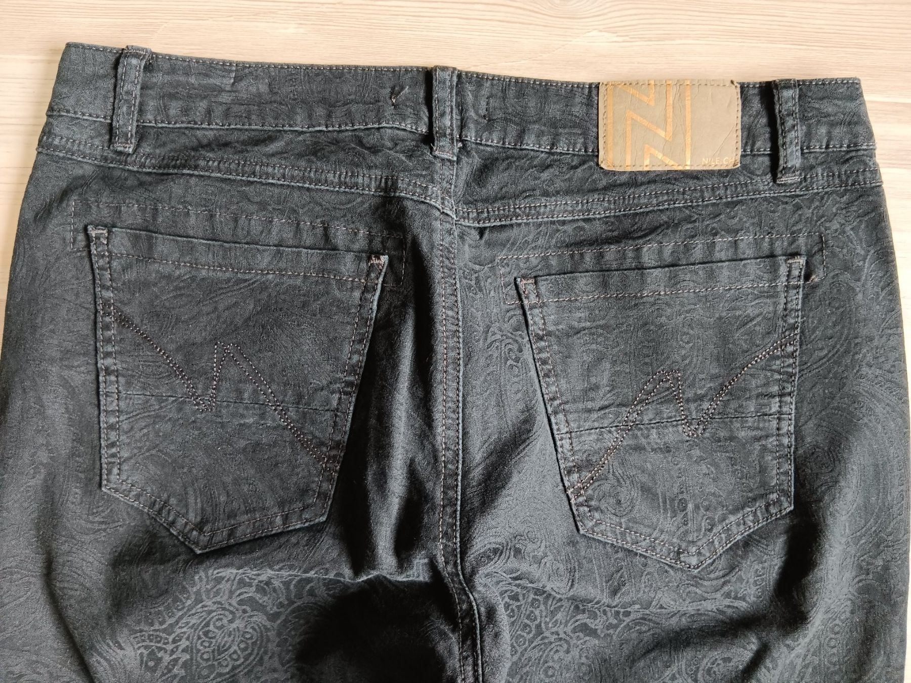 Nile Jeans: NILE Jeans taille / Grosse M – Usato da Cossonay-ville venduto da Super-Price-Quality 6