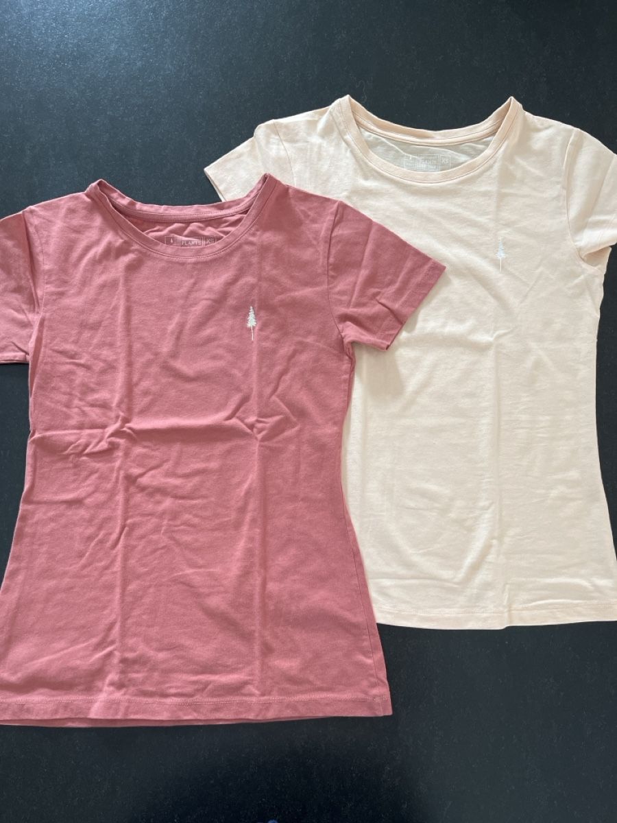 Nikin T-Shirts: 2 neuwertige Nikin T-Shirts – Neu (gemäss Beschreibung) aus Baltschieder von mali2003