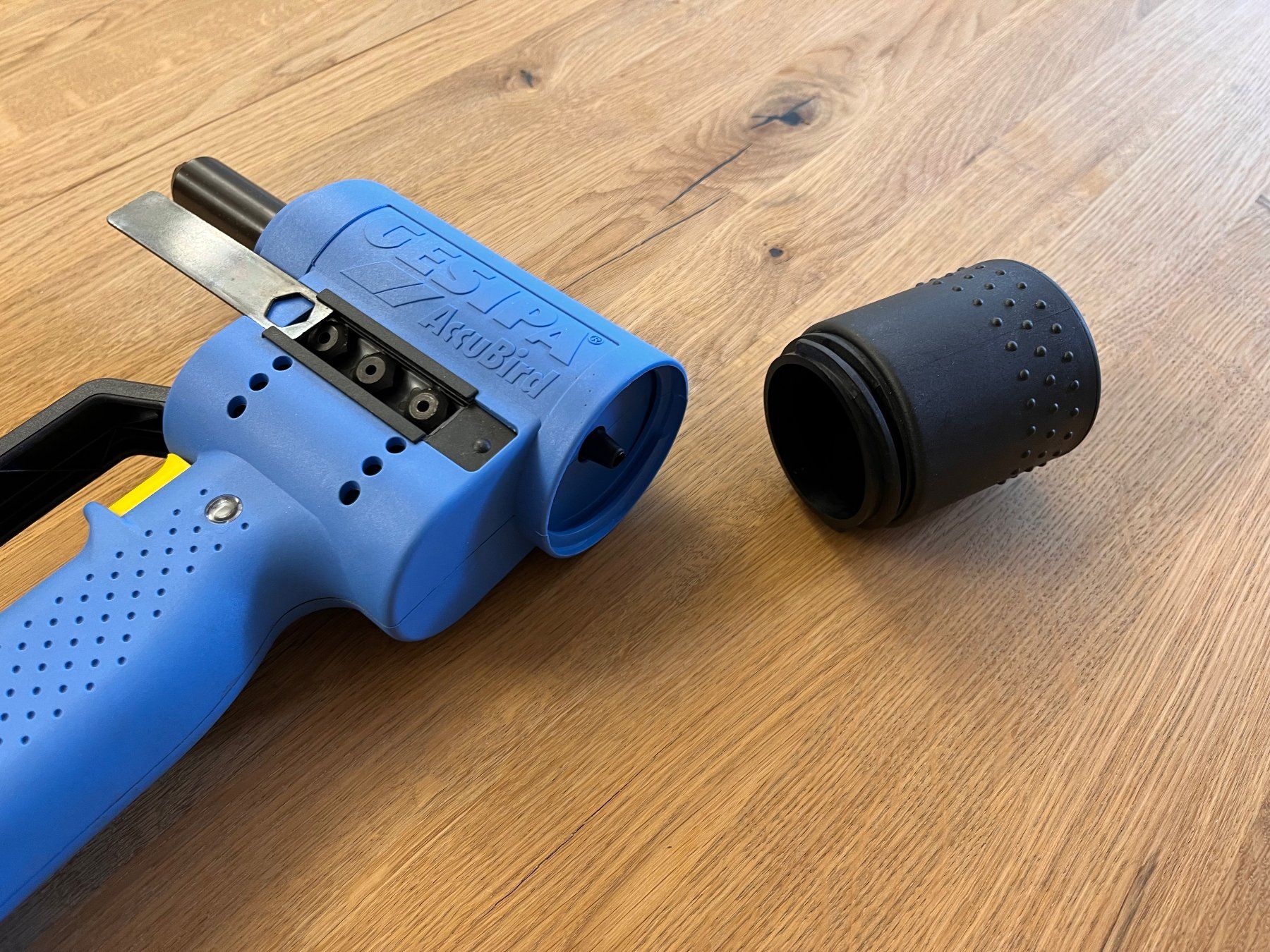 Toutes les machines: Blindnietgerät GESIPA AccuBird – Défectueux à Uster par Wergra 3