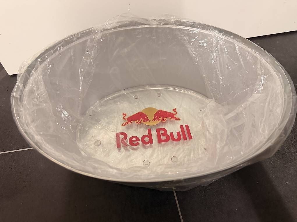 Kühlschränke & Kühlen: RedBull Getränkekühler – Neu (gemäss Beschreibung) aus Zollikofen von Crii 2