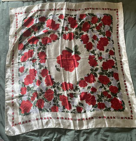 Foulard Vintage Imprimé Roses Rouges