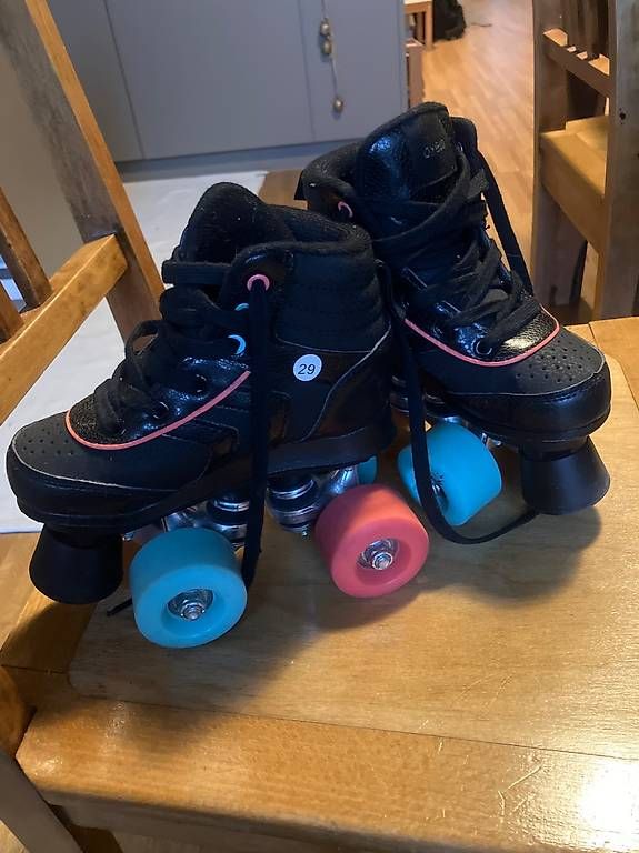 Inline-Skating & Rollschuhe: Oxelo Rollschuhe Grösse 29 – Gebraucht aus Bern von Marli18 1
