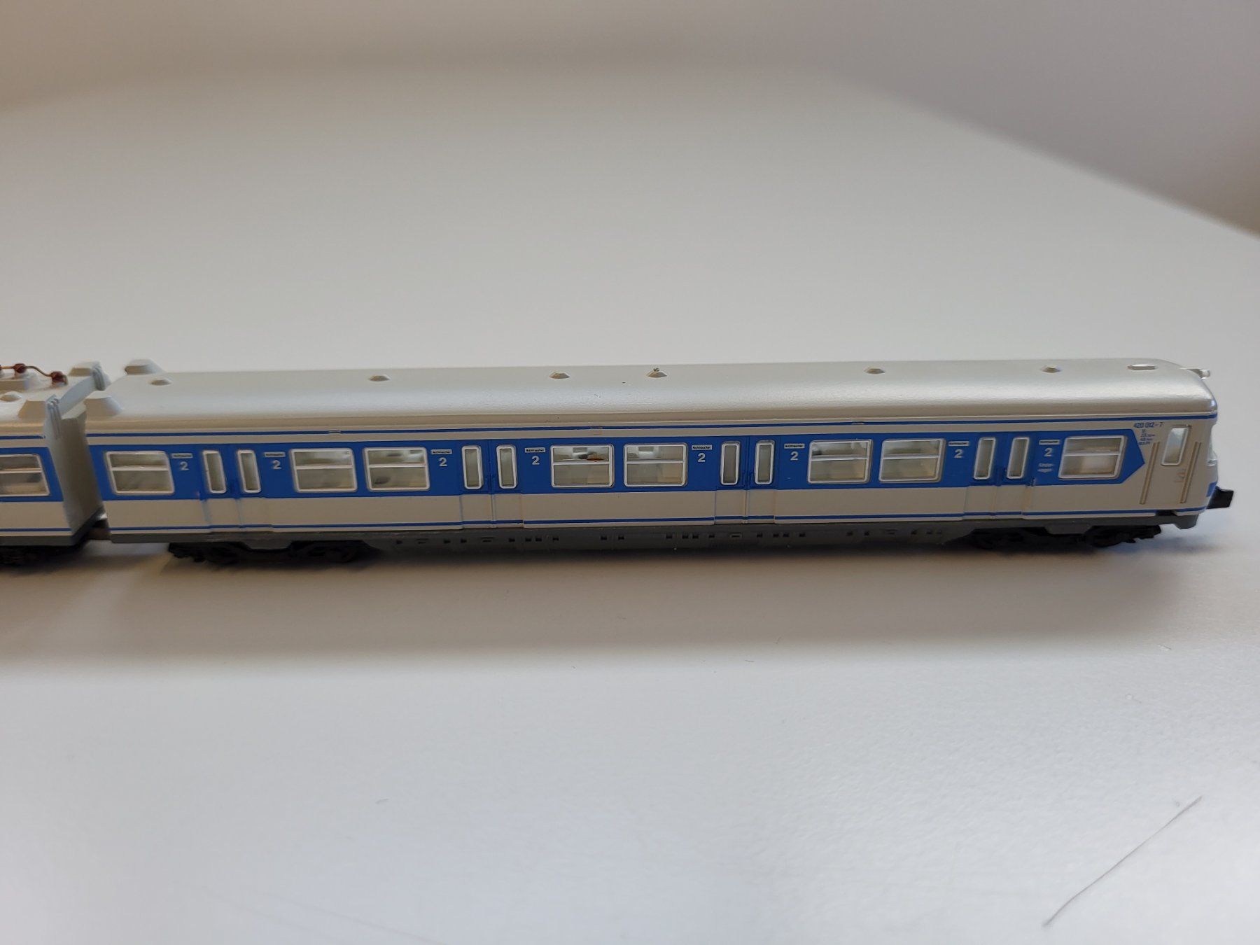 Arnold Modellini di ferrovie: Arnold 2940 S-Bahn München – Usato da Brügg BE venduto da POU-BELLE 4