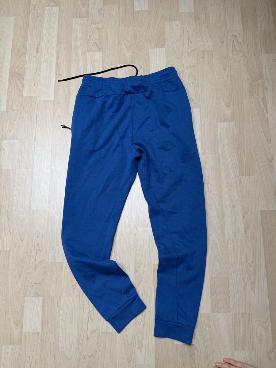 Pantaloni: Nike Tech Fleece blue joggers – Usato da Urdorf venduto da rob_c5wf 1