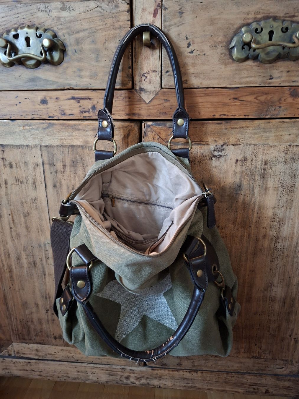 Sacs femmes: Stofftasche mit Sternmuster – D'occasion à Effretikon par bartlizart 1