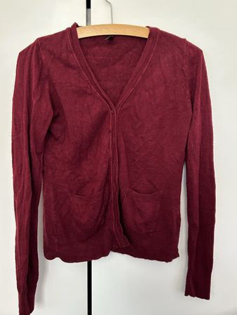 Strickjacke Chicoree bordeaux Grösse S guter Zustand