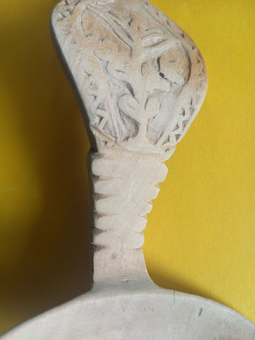 Cucchiai: Cuillère à crème en bois sculpté - Feuillages – Usato da Rossens FR venduto da Souris1 2