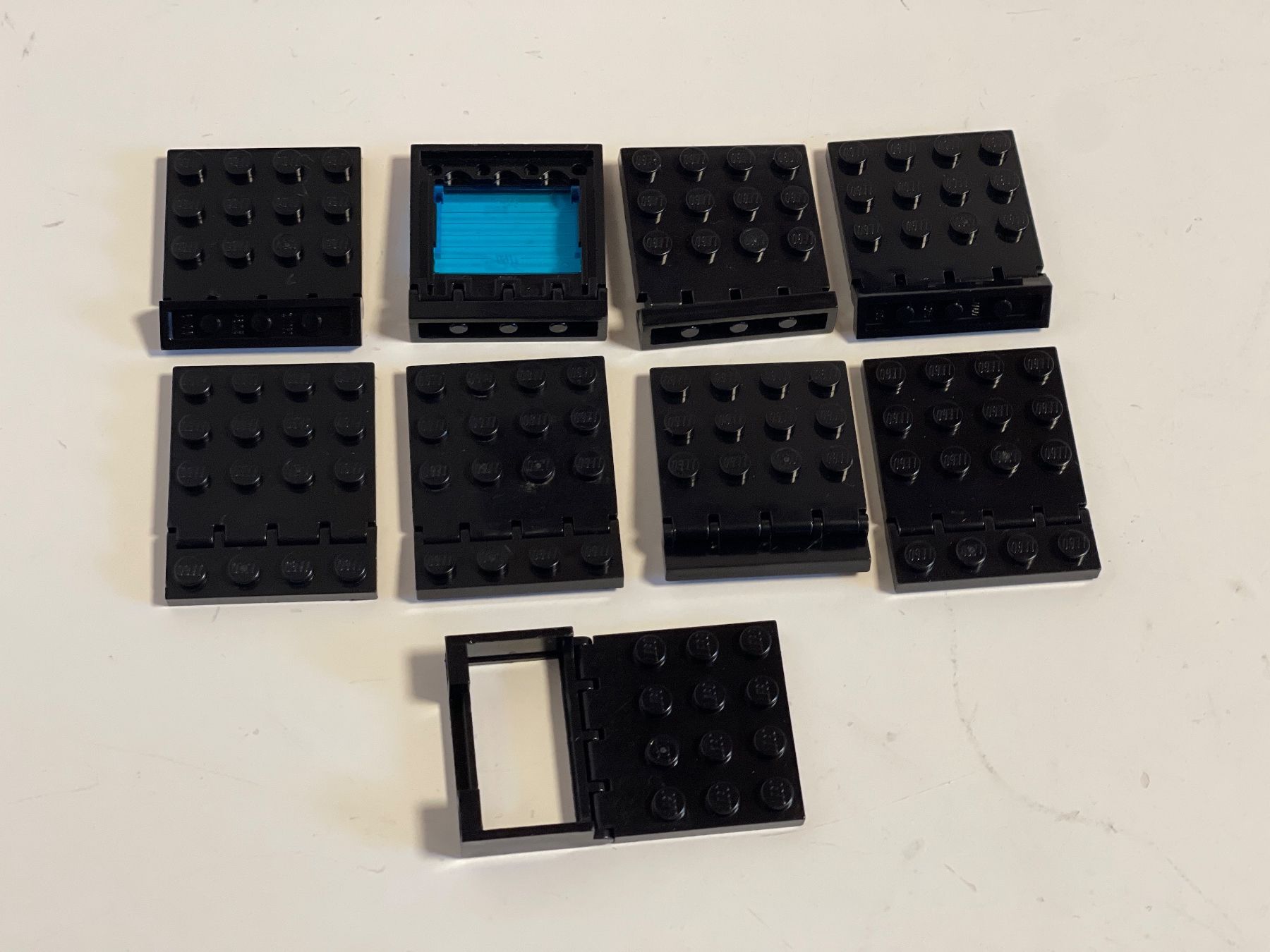 Lego Giocattoli: Lego - 9 schwarze Scharnier Plättli – Usato da Gelterkinden venduto da cobra0110