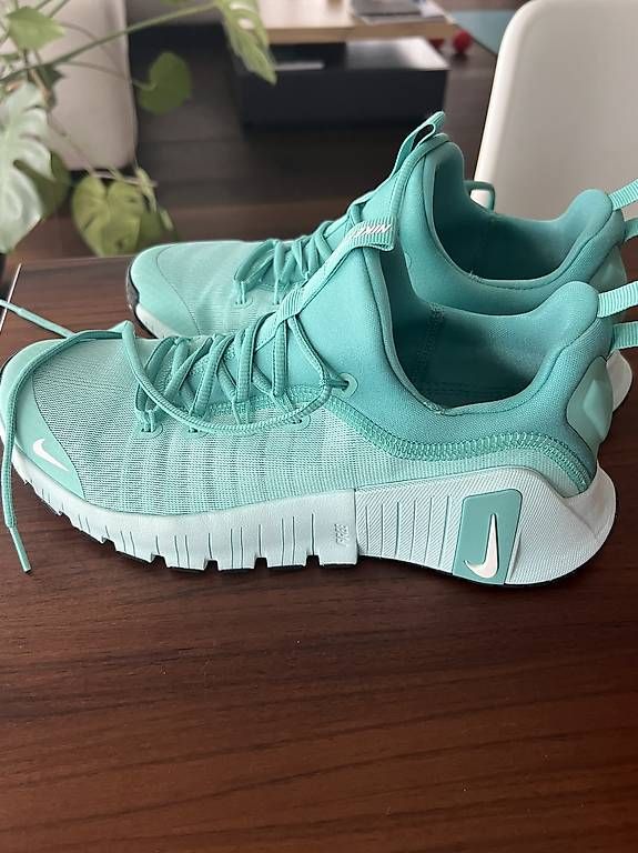 Damenschuhe: NIKE Free – Gebraucht aus Neftenbach von bebbels69