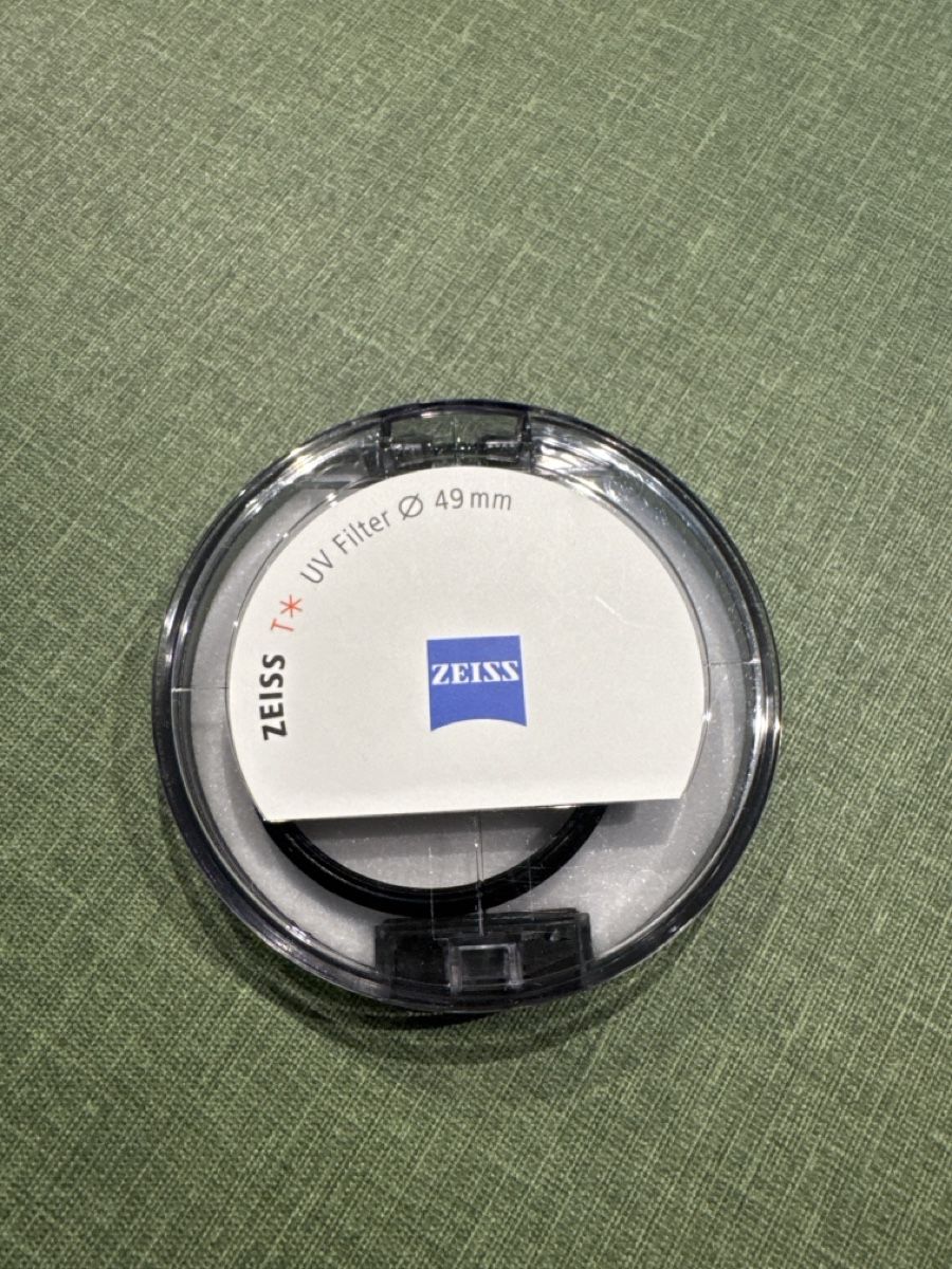 Filtri: Zeiss t* Filter 49mm – Nuovo (secondo la descrizione) da Oberlunkhofen venduto da ste_vtj5