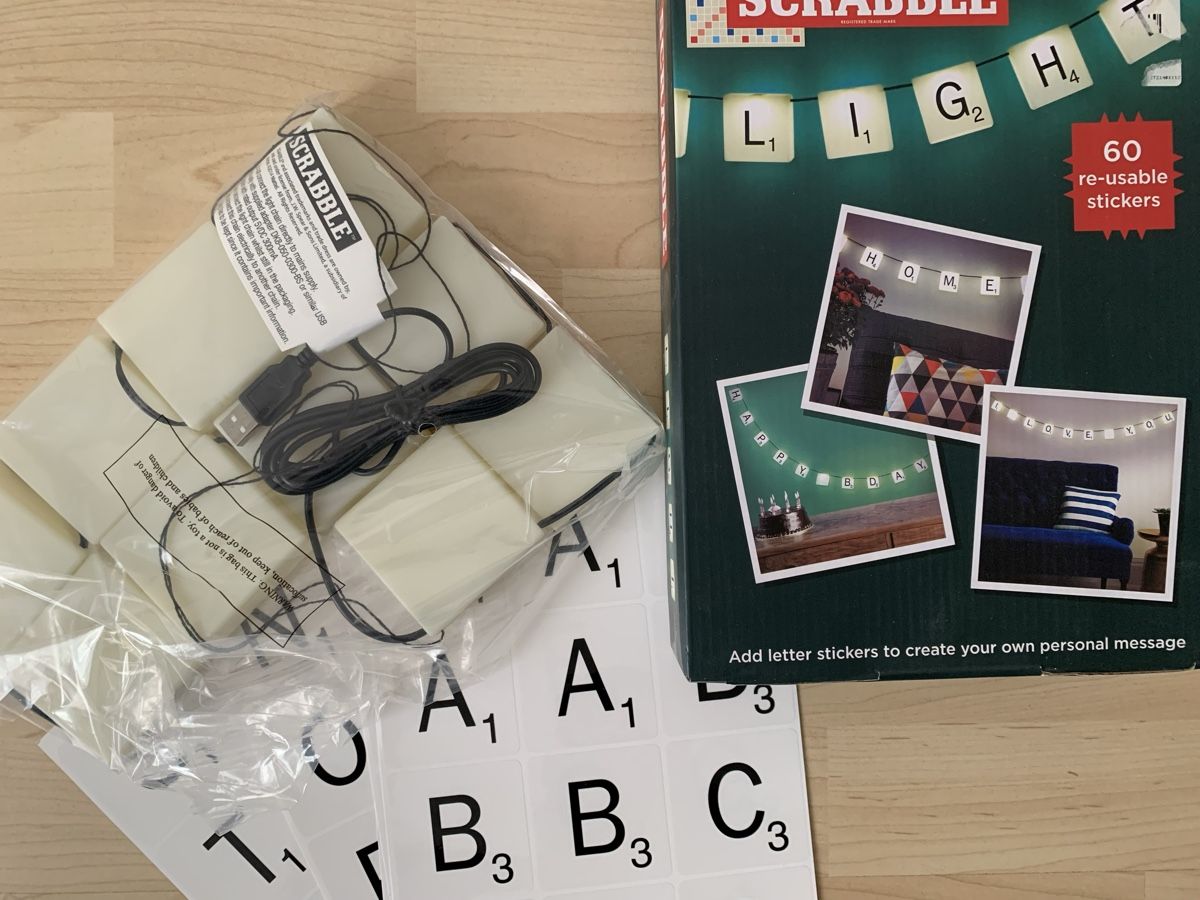 Ghirlande e barre luminose: Scrabble Light - Lichterkette – Nuovo e nell'imballaggio originale da Zürich venduto da lemming2001 3